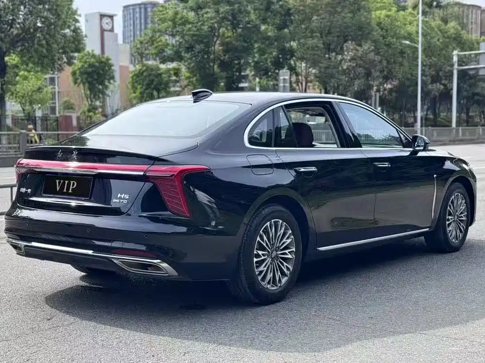 Hongqi H5 2023 1.5T DCT Smart Connect Flag Rhythm фото 8