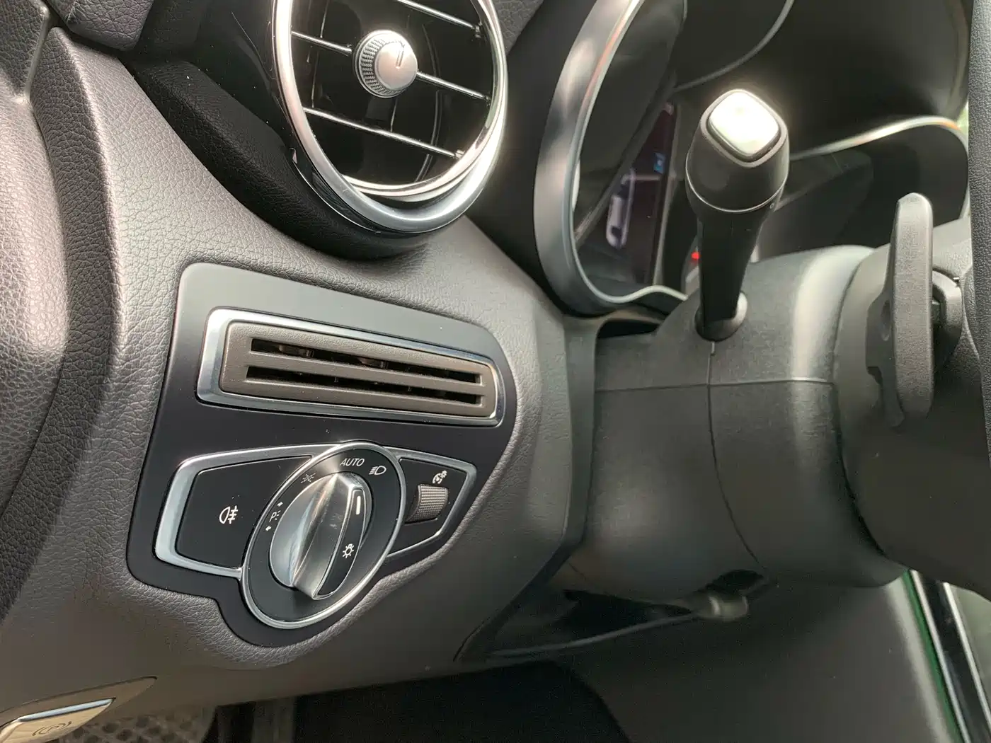 Mercedes-Benz C-Class 2019 C 260 L Sport фото 22
