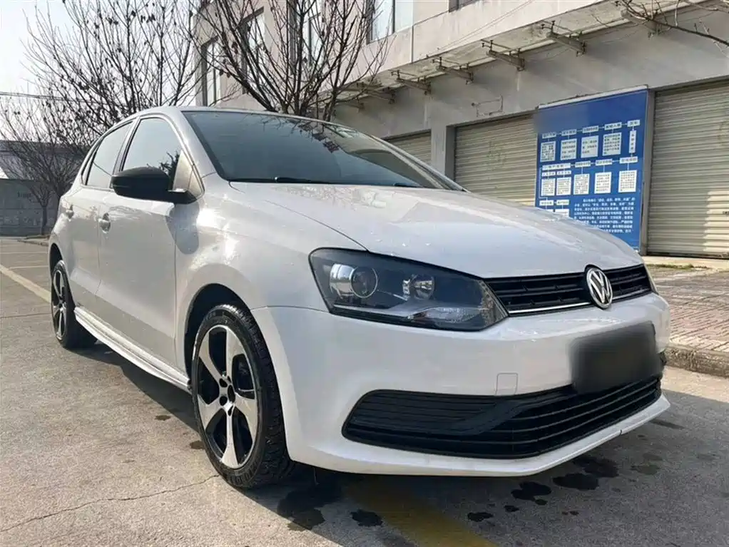 Volkswagen Polo 2018 1.5L Manual Safe Drive фото 9