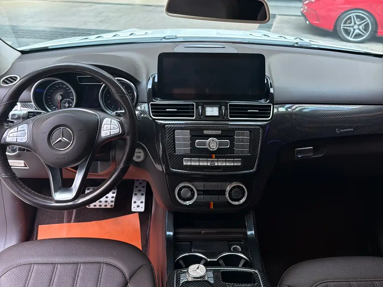 Mercedes-Benz GLE 2017 GLE 320 4MATIC Luxury фото 10