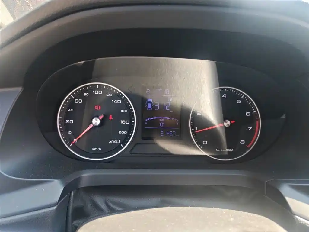 Roewe 360 2018 2018 PLUS 1.5L Manual Exclusive Edition
