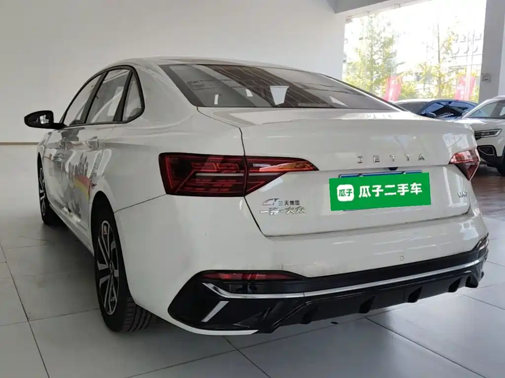 Фото 5 - Jetta VA7