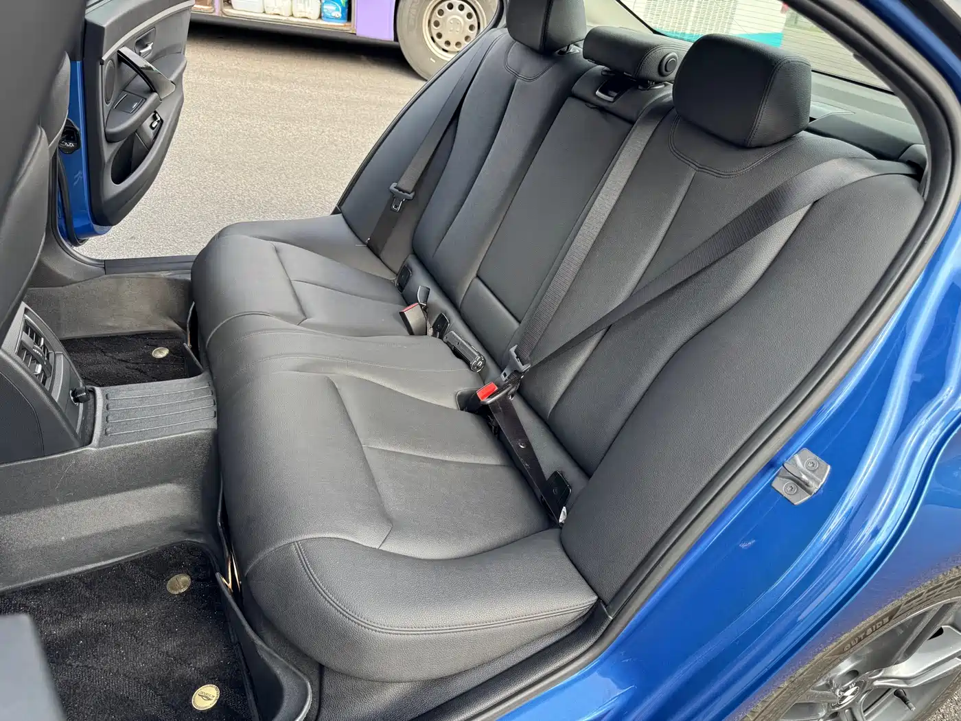 BMW 3 Series 2017 320Li M Sport фото 15