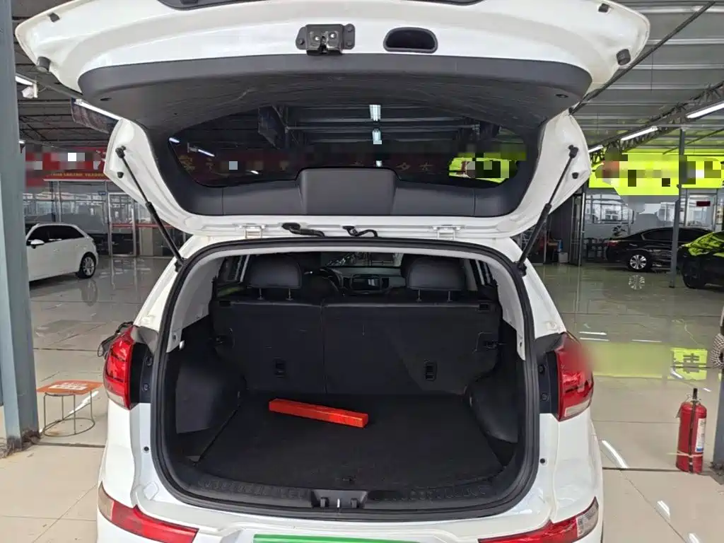 Фото 19 - Kia Sportage