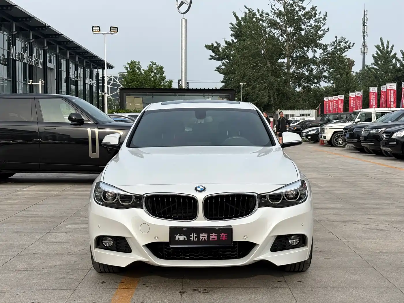 BMW 3 Series GT 2020 320i M Sport Package фото 2
