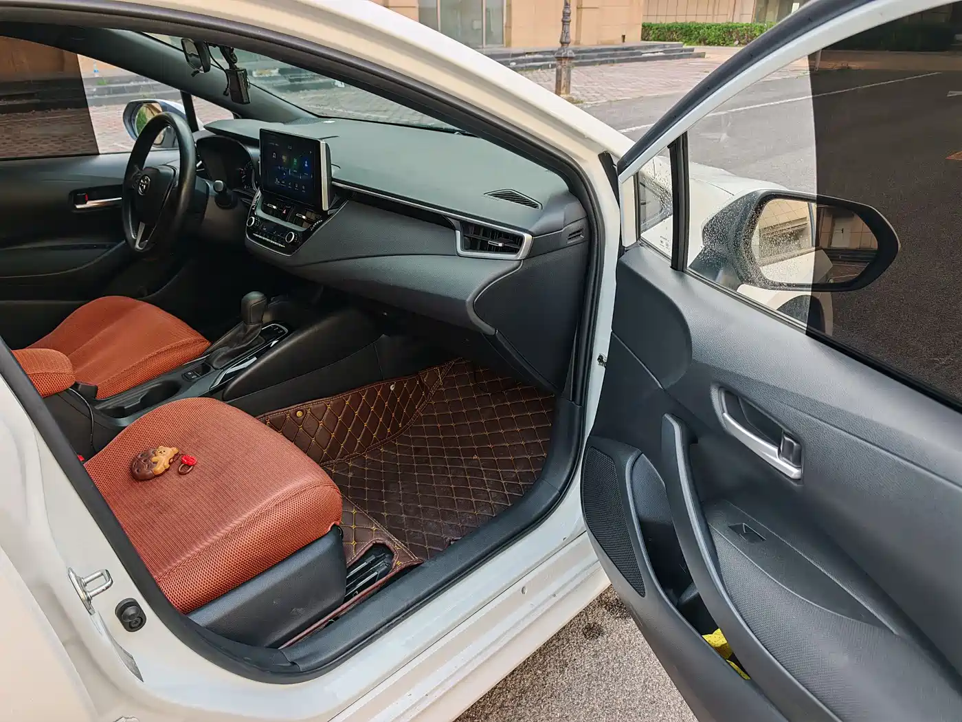 Toyota Levin 2019 185T CVT Luxury Edition China V фото 13