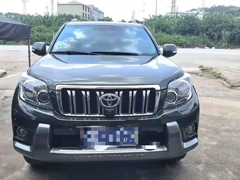 Фото 4 - Toyota Prado