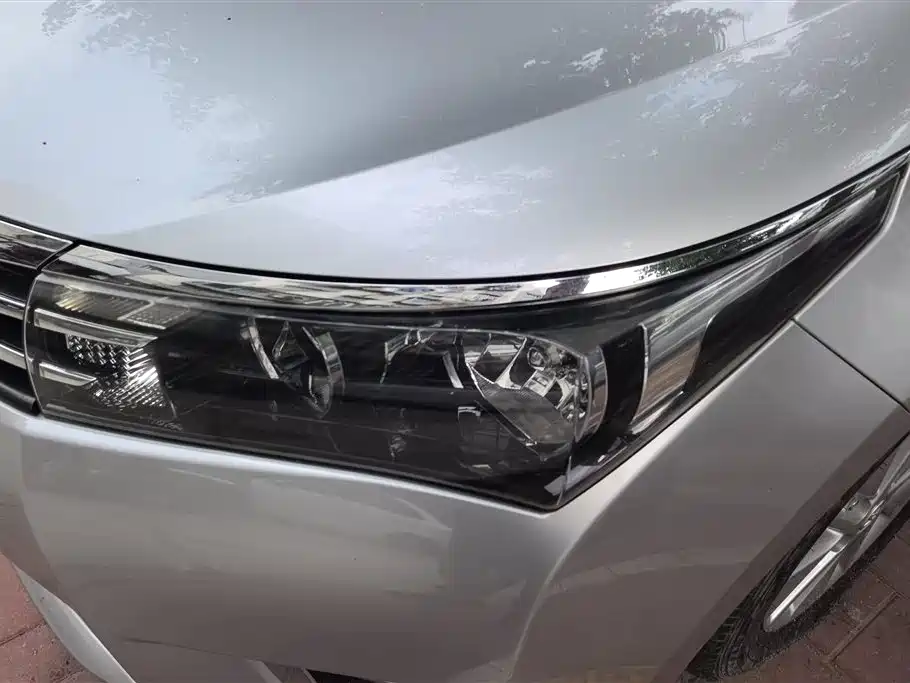 Toyota Corolla 2014 1.6L CVT GL фото 5