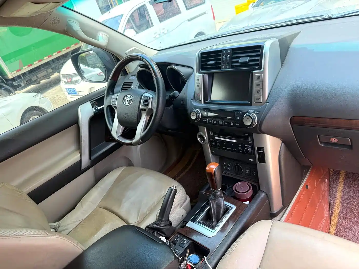 Фото 10 - Toyota Prado