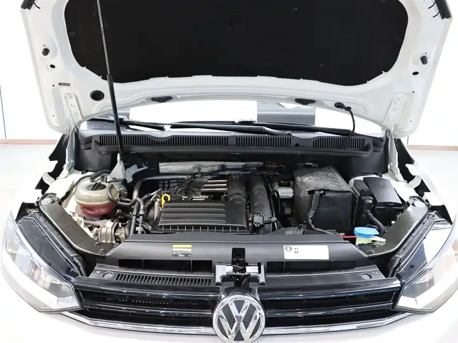 Volkswagen Touran 2018 Touran L 280TSI DSG Comfort 7-seater China V фото 31