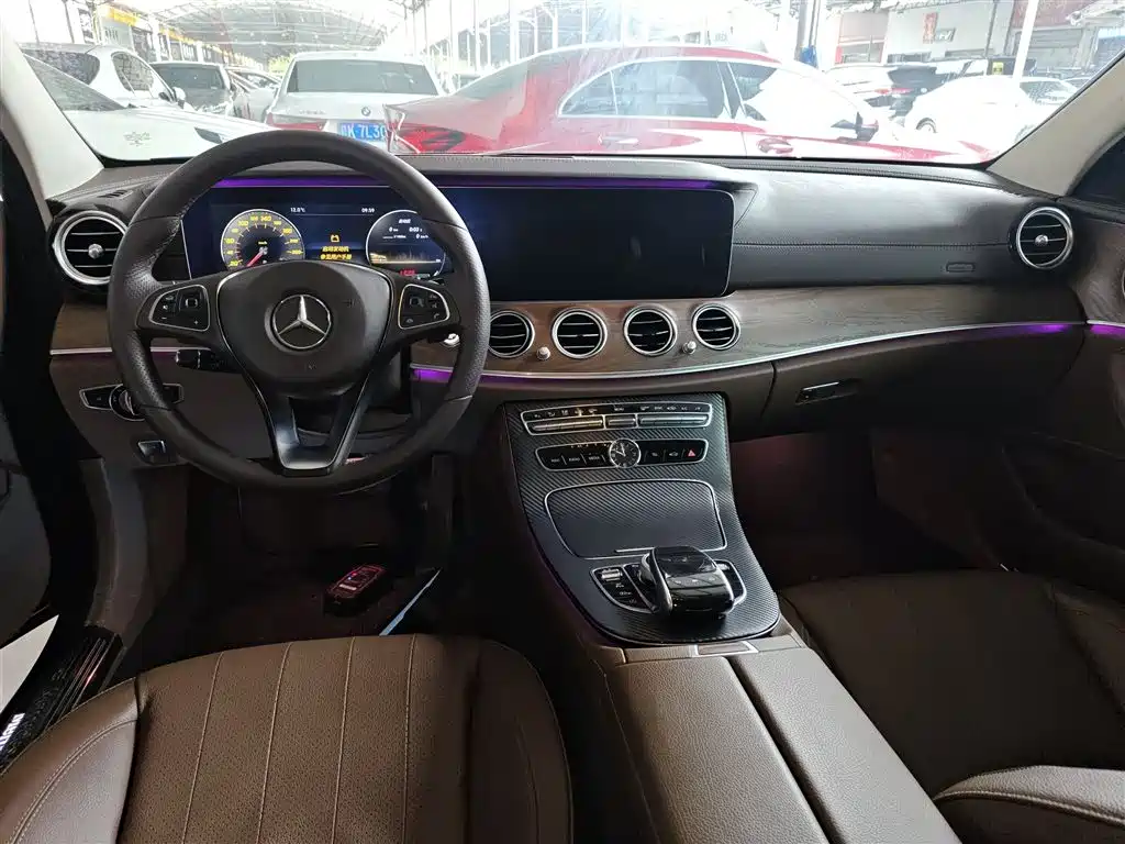 Mercedes-Benz E-Class 2016 E 300 L Luxury фото 10
