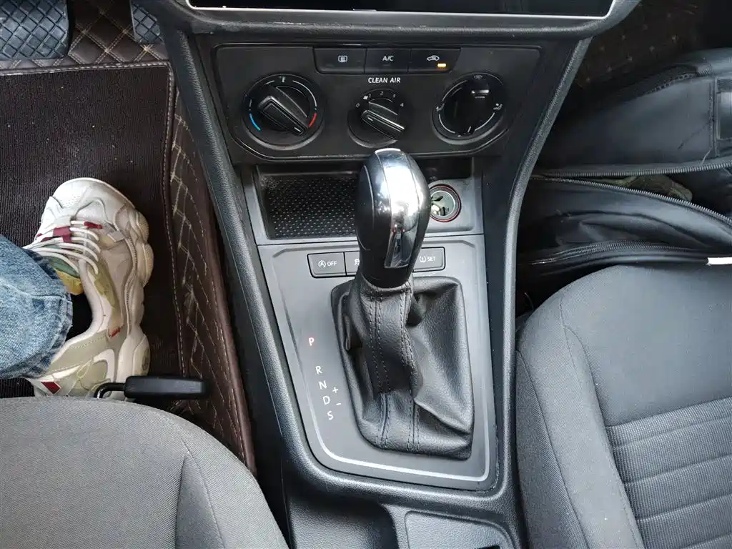 Volkswagen Lavida 2019 Lavida Start 1.5L Auto Trend (China VI) фото 14