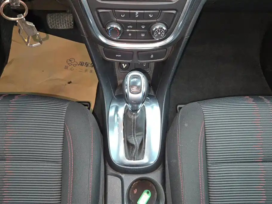 Buick Encore 2015 1.4T Automatic 2WD Urban Elite фото 16