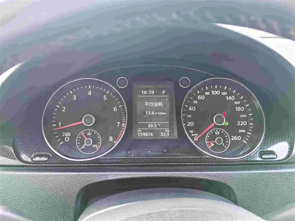 Volkswagen Magotan 2013 1.8TSI Luxury фото 19