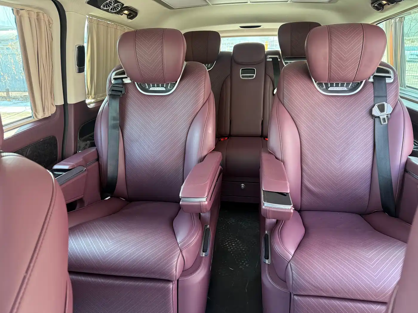 Mercedes-Benz Vito 2021 2.0T Business Edition 7-seater фото 13