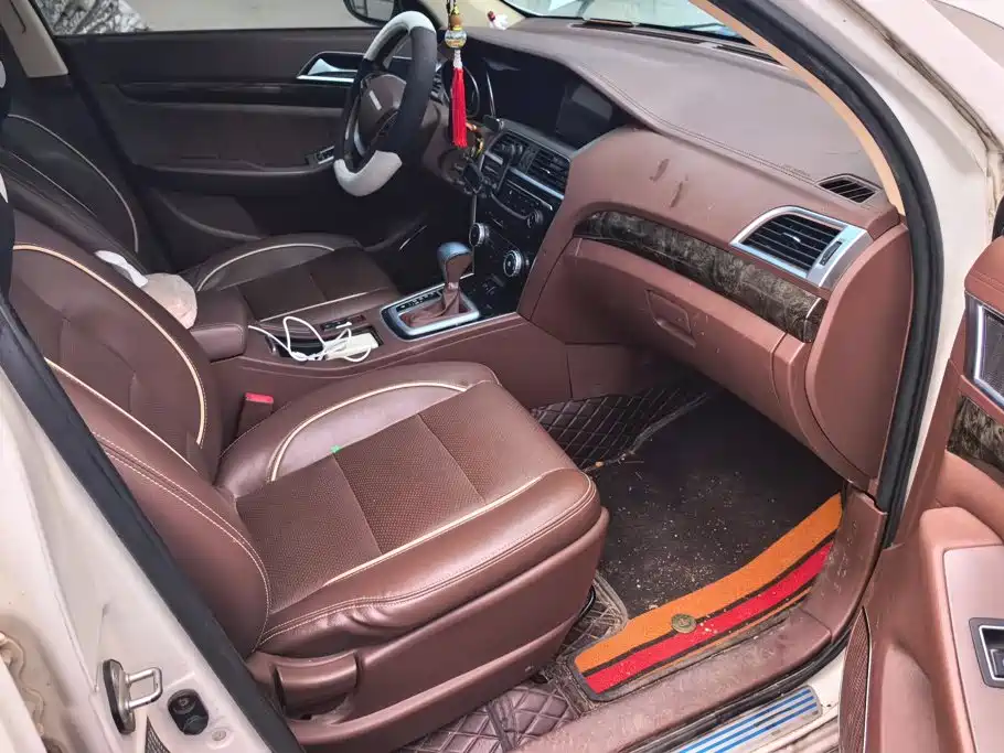 Leopaard CS10 2019 2017 1.5T CVT Prestige