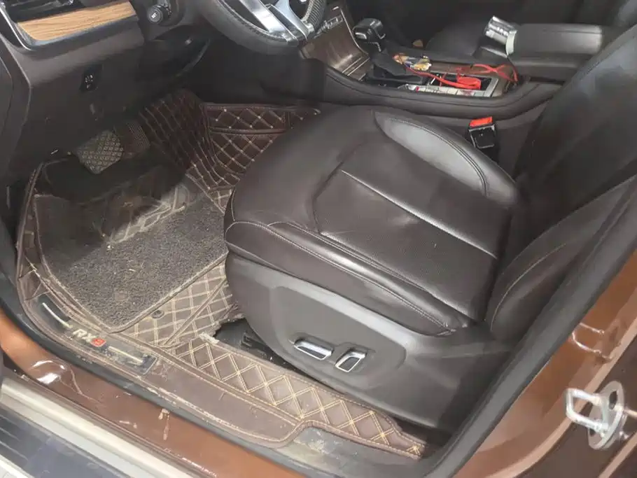 Roewe RX8 2018 2018 30T Smart Internet 2WD Flagship Edition
