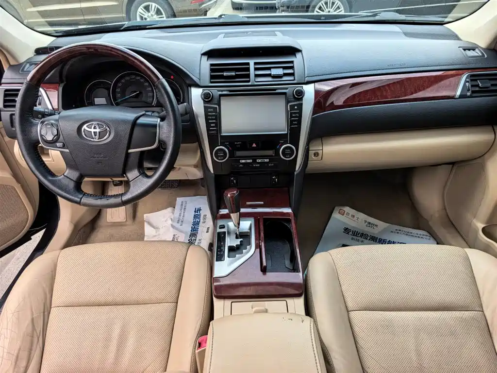 Toyota Camry 2013 2.0G Comfort фото 10
