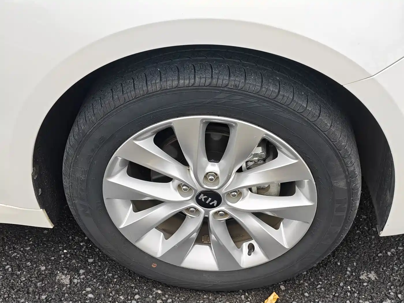 Kia K5 2016 2.0L Automatic GLS фото 32