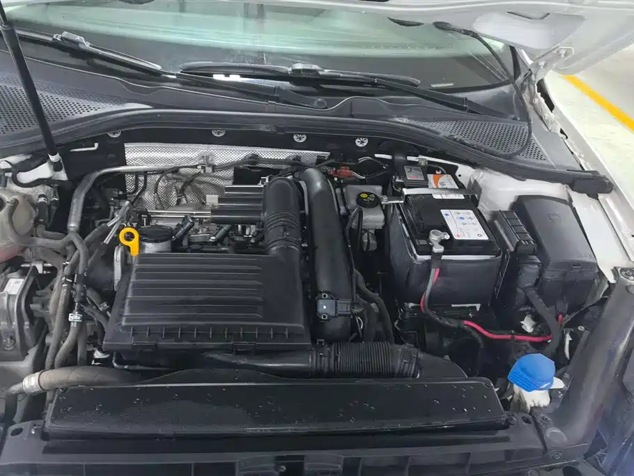 Volkswagen Lamando 2017 280TSI DSG Comfort Edition фото 10