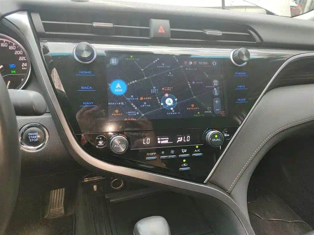 Toyota Camry 2019 2.5G Luxury Edition China VI фото 13