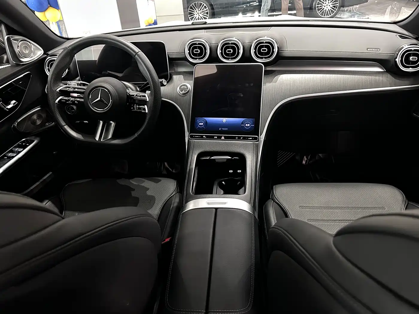 Mercedes-Benz C-Class 2023 C 260 L Sport фото 8
