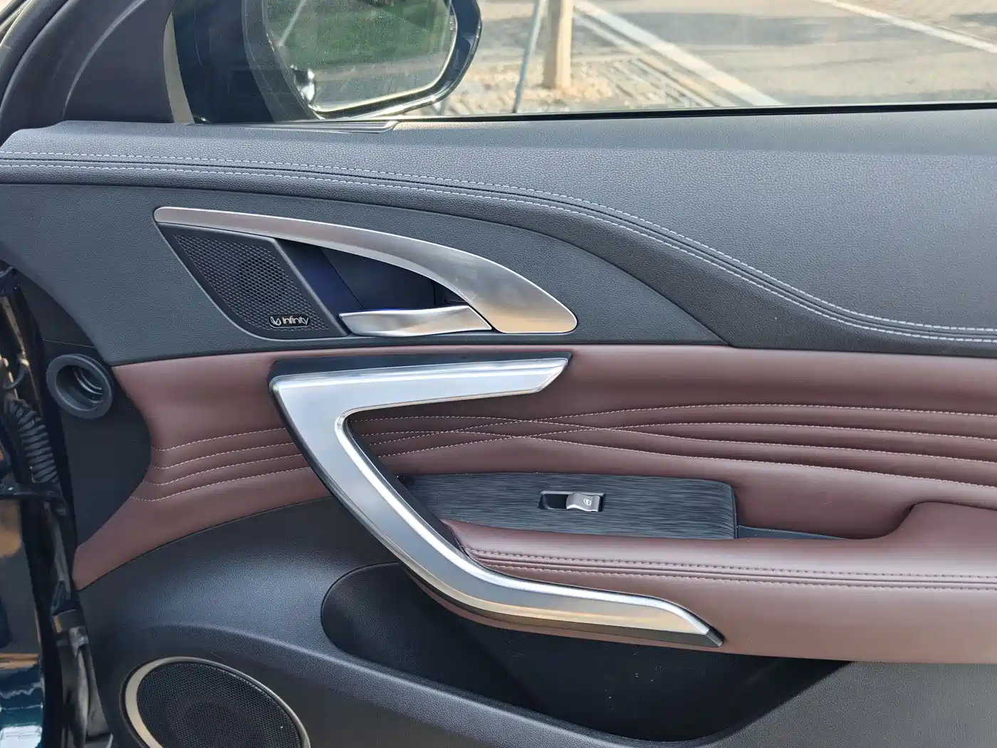 Wey VV7 New Energy 2020 PHEV 2.0T Flagship Model фото 15