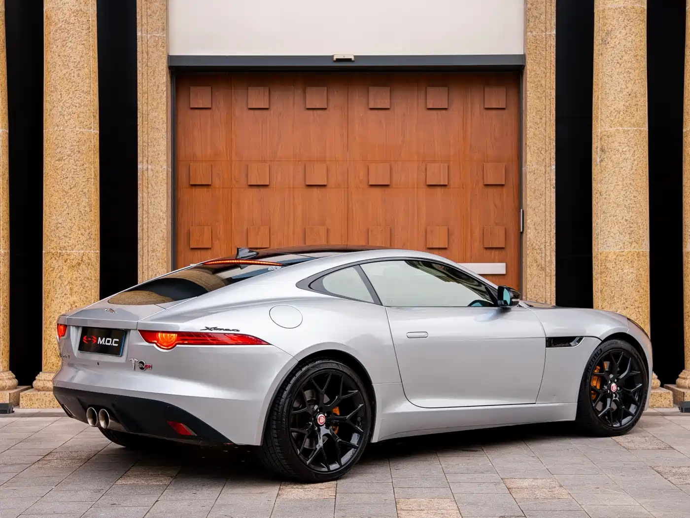 Jaguar F-TYPE 2016 3.0 SC Hardtop фото 6