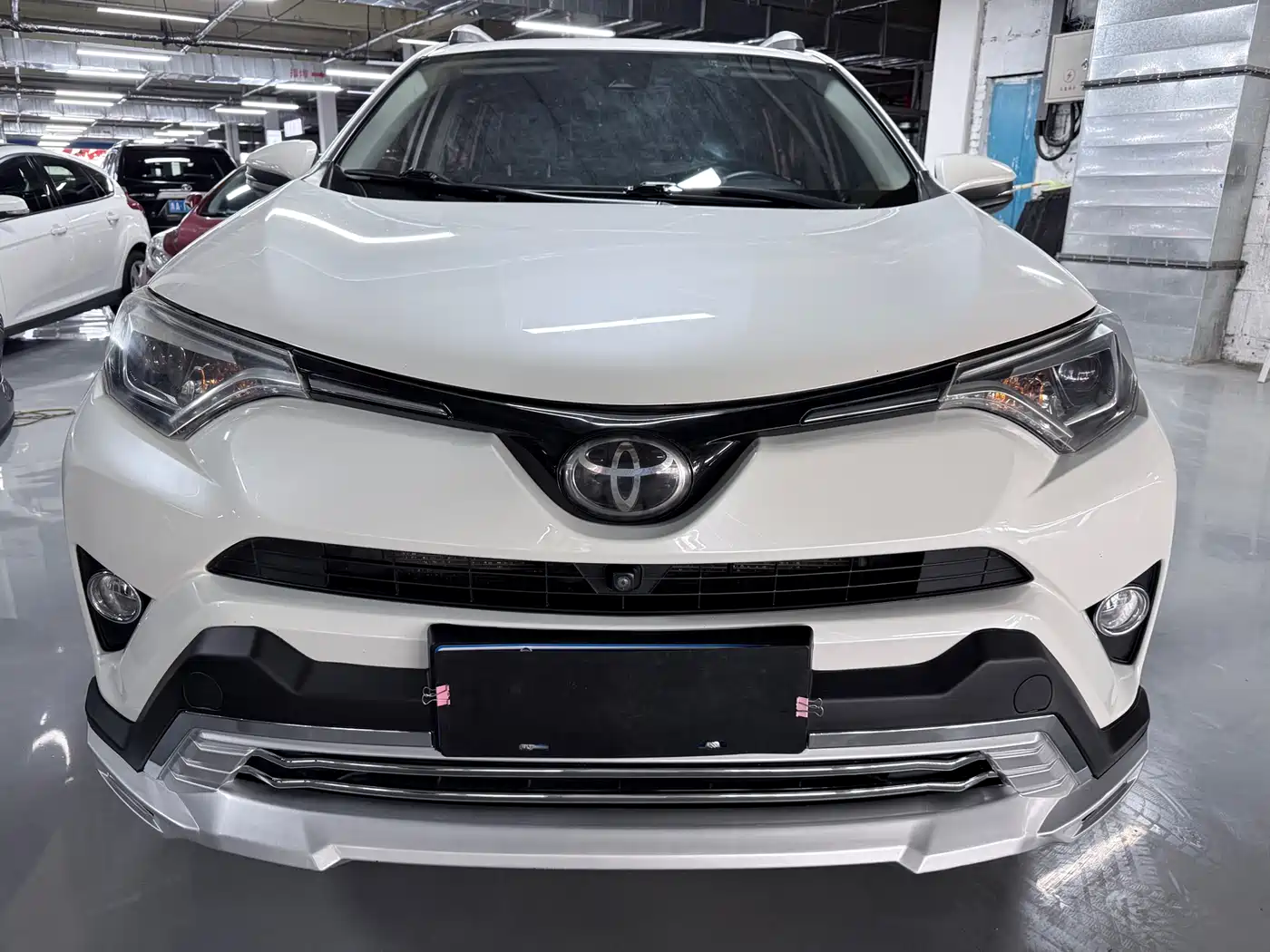Toyota RAV4 Rongfang 2018 2.5L Automatic 4WD Elite i Edition фото 2