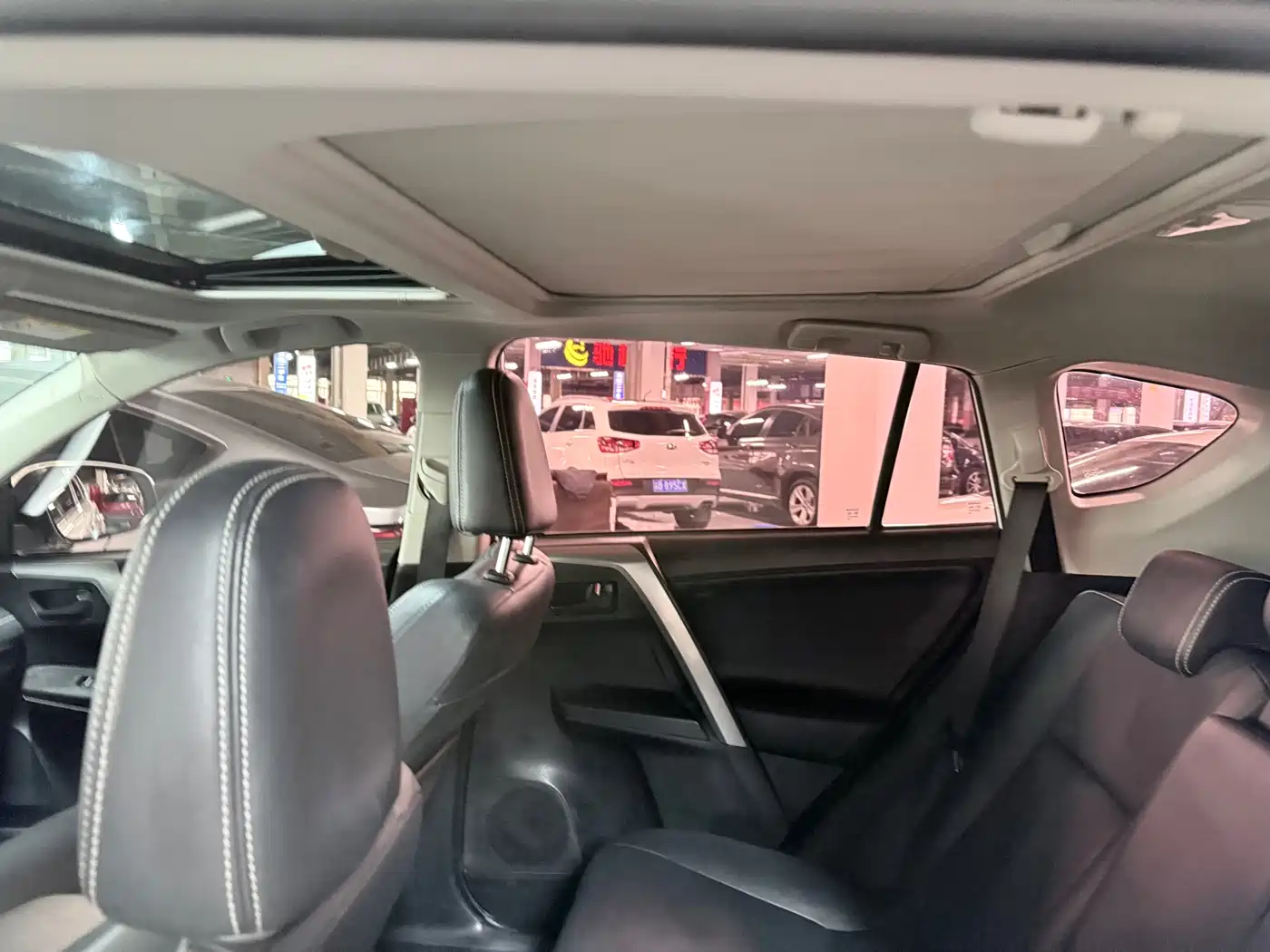 Toyota RAV4 Rongfang 2018 2.5L Automatic 4WD Elite i Edition фото 12
