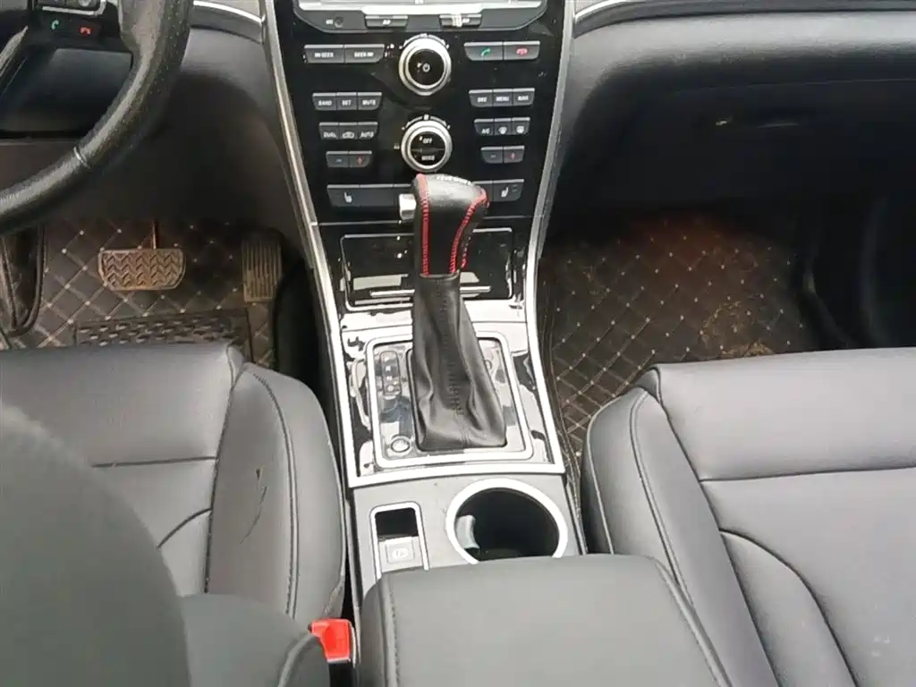 Haval H2 2016 Red Label 1.5T Automatic 2WD Luxury фото 14