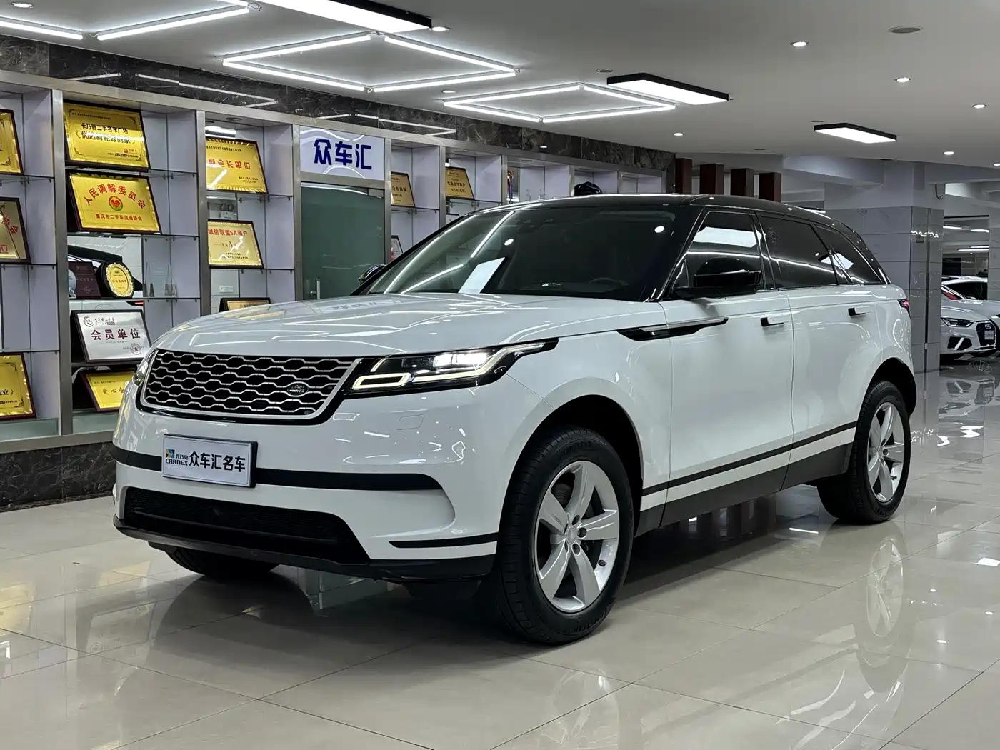 Land Rover Range Rover Velar 2018 P380 S