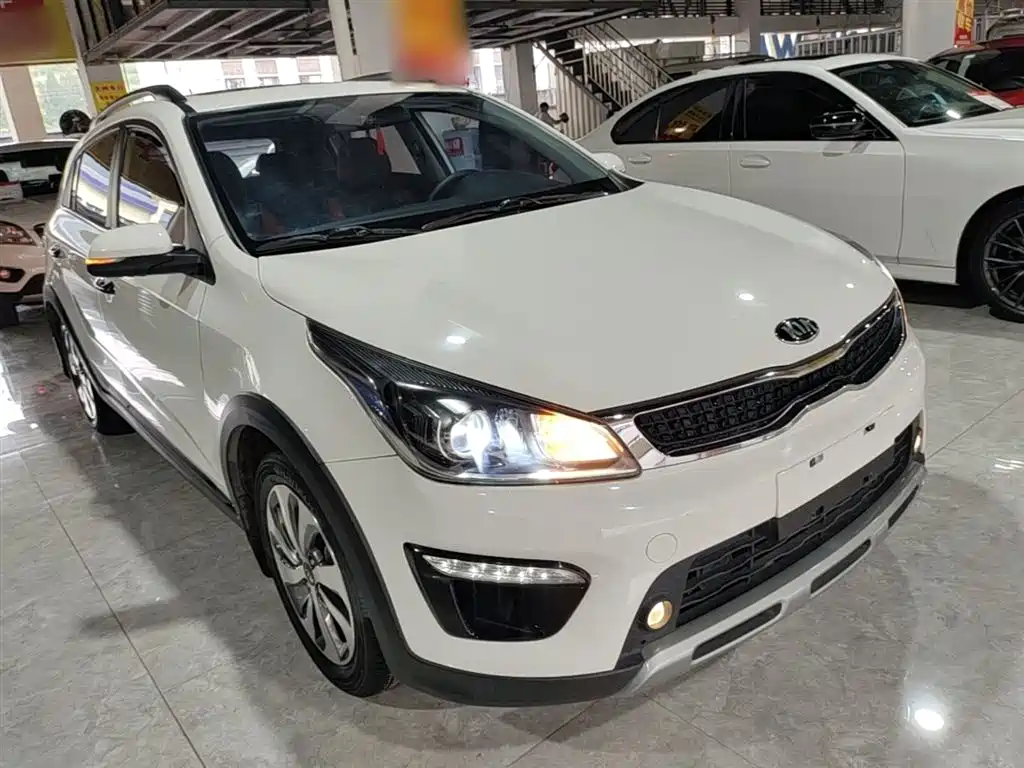 Kia KX CROSS 2018 1.6L Automatic Smart Sunroof Edition фото 4
