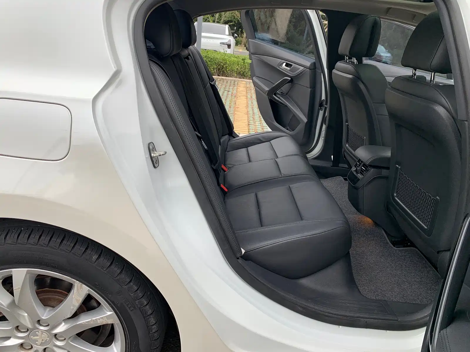 Photo 10 - Peugeot 508