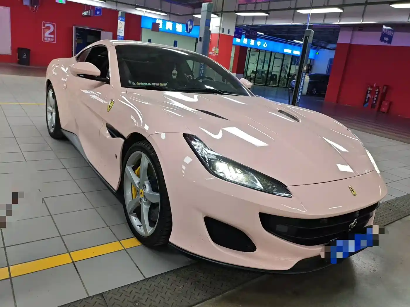 Ferrari Portofino 2019 2018 Model 3.9T