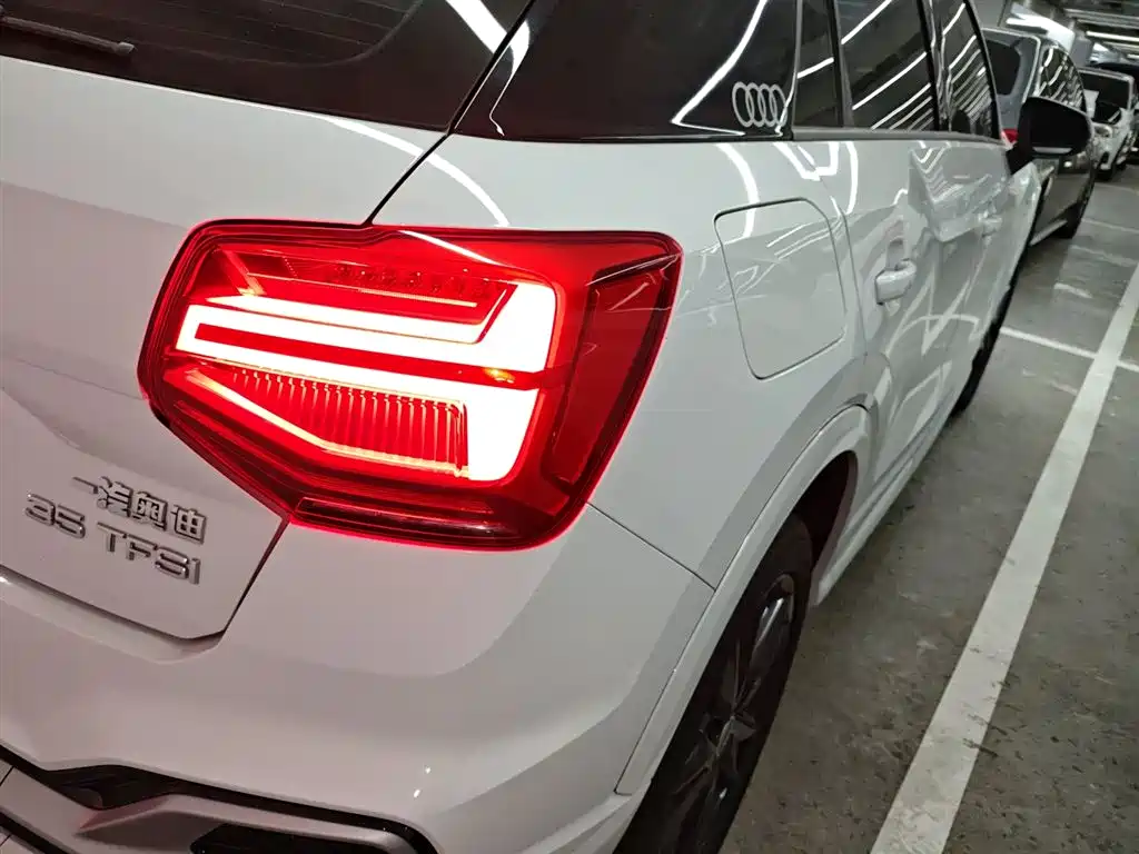 Audi Q2L 2023 35TFSI Progressive Dynamic фото 24