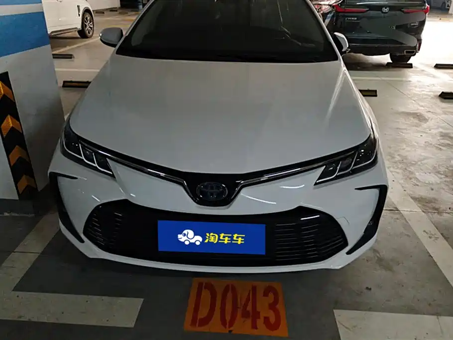 Toyota Corolla 2019 Hybrid 1.8L E-CVT GL-i Elite Edition фото 2