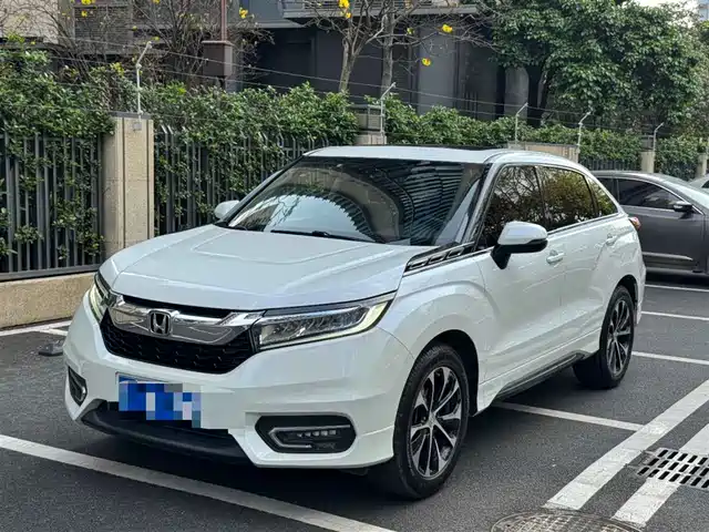 Honda Honda Avancier 2017 240TURBO 2WD Premium Edition