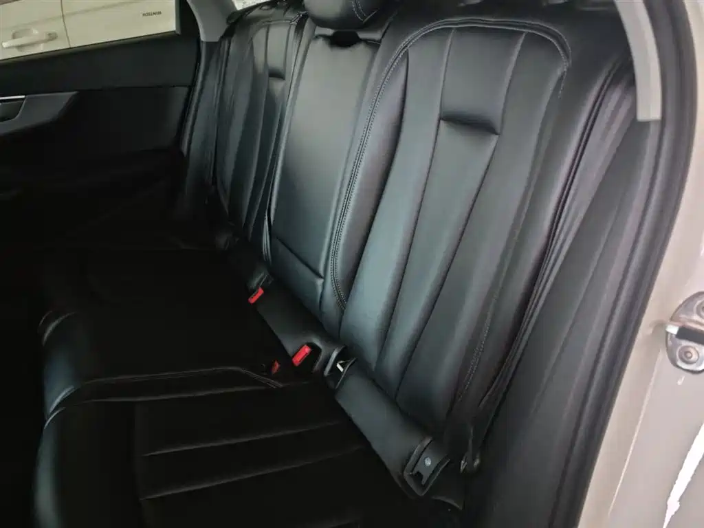 Audi A4L 2018 30th Anniversary 40 TFSI Progressive фото 17