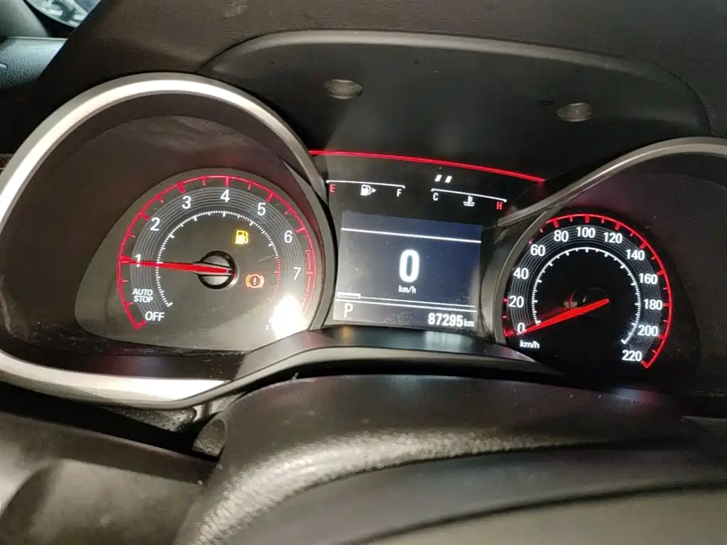 Chevrolet Monza 2019 RS 330T Auto Smooth Edition China VI фото 12