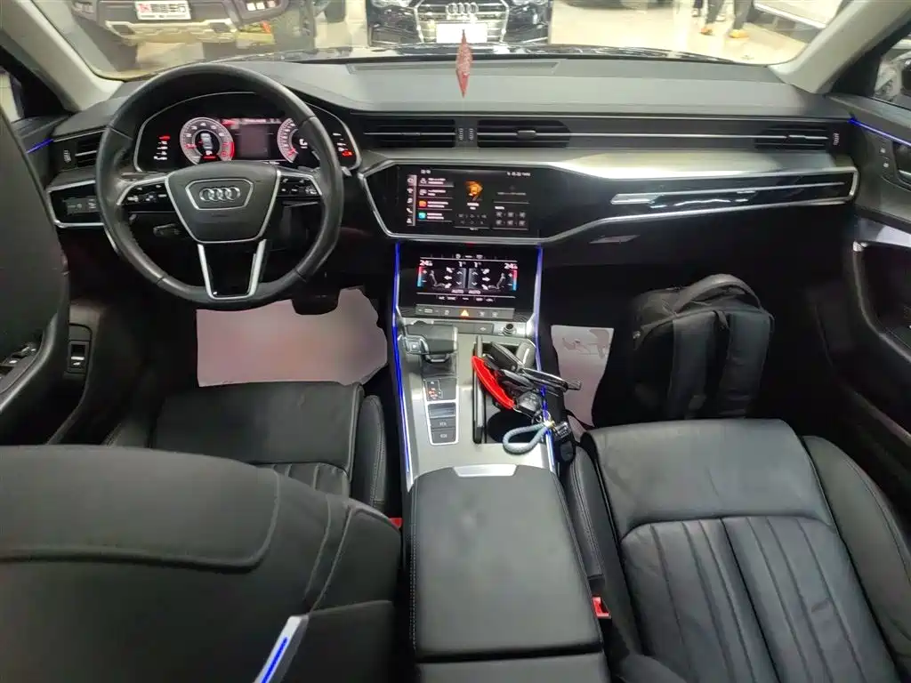 Audi A6L 2021 45 TFSI Exclusive Elegance фото 12