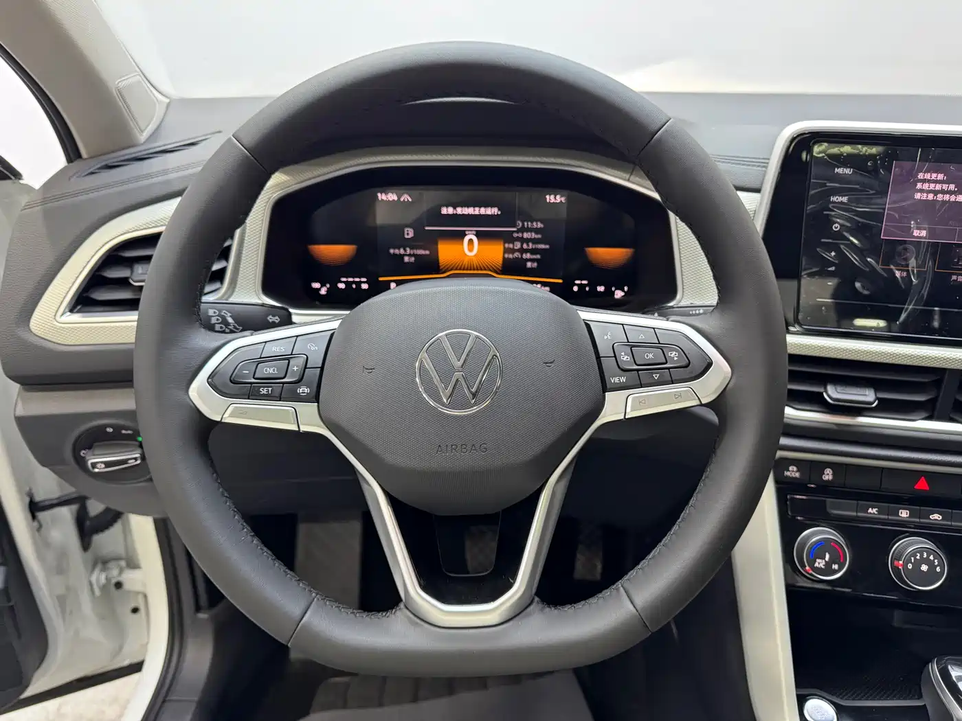 Volkswagen T-ROC 2023 280TSI DSG 2WD Time Edition фото 14