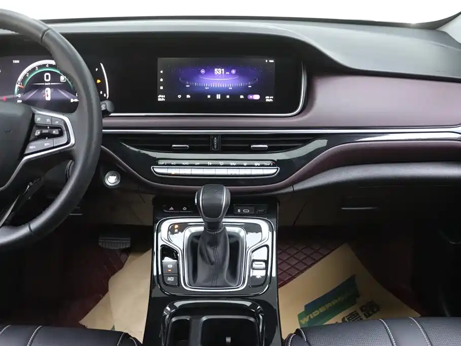GAC Trumpchi Trumpchi M6 2023 PRO 270T DCT Luxury Edition фото 27
