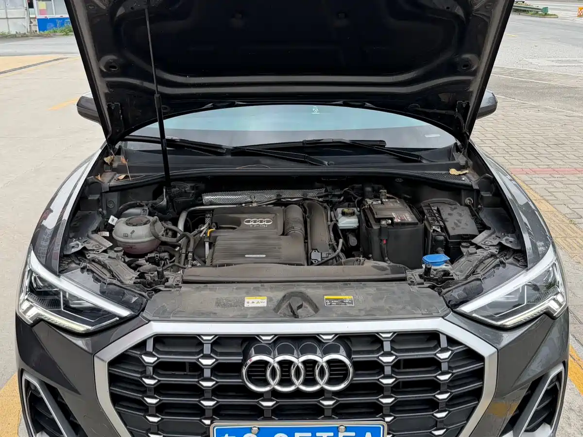 Audi Q3 2023 35 TFSI Progressive Dynamic (1.4T) фото 8