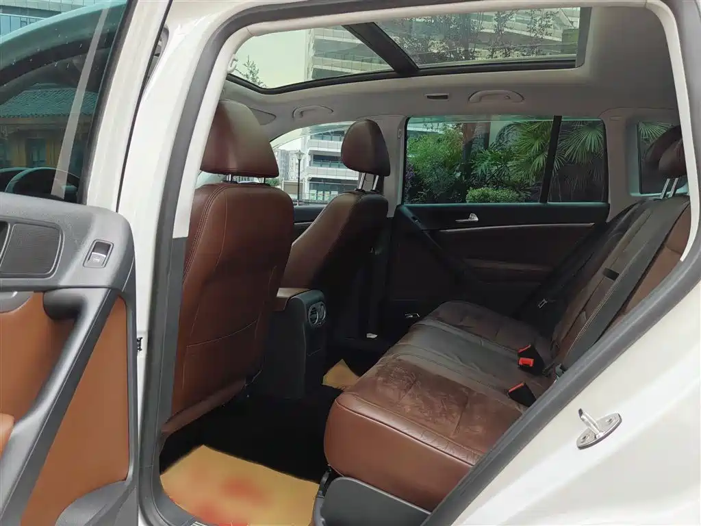 Volkswagen Tiguan 2015 2.0TSI Automatic 4WD Flagship фото 14