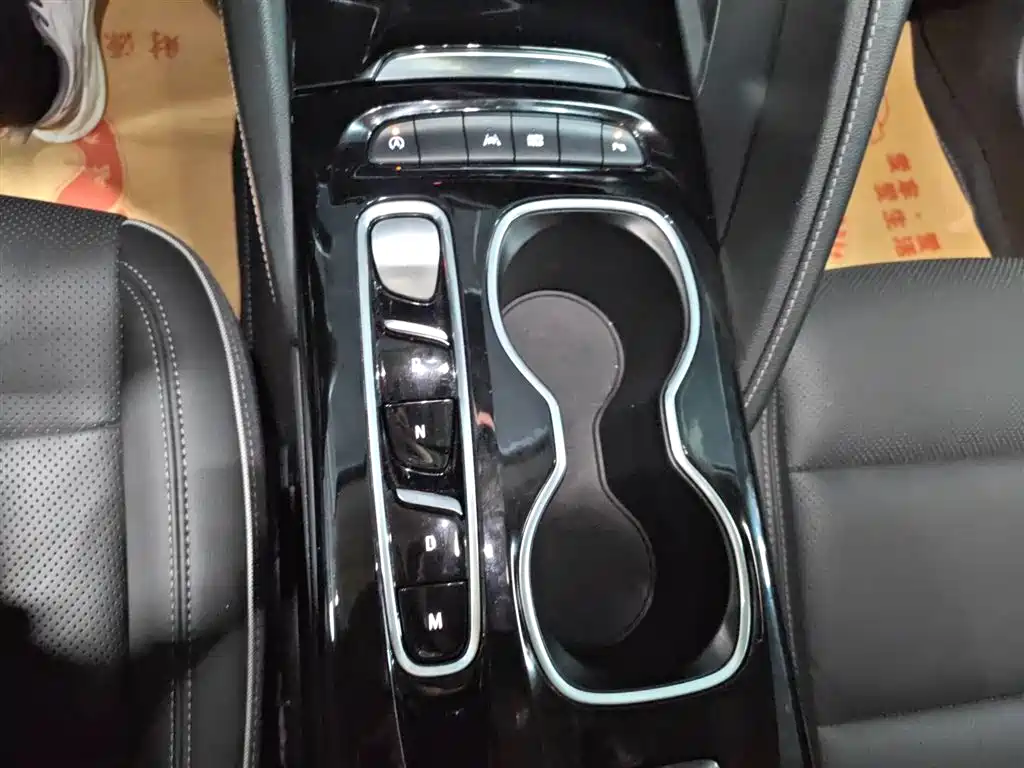 Buick Envision Plus 2023 Enclave Plus 652T 5-Seater Luxury фото 6