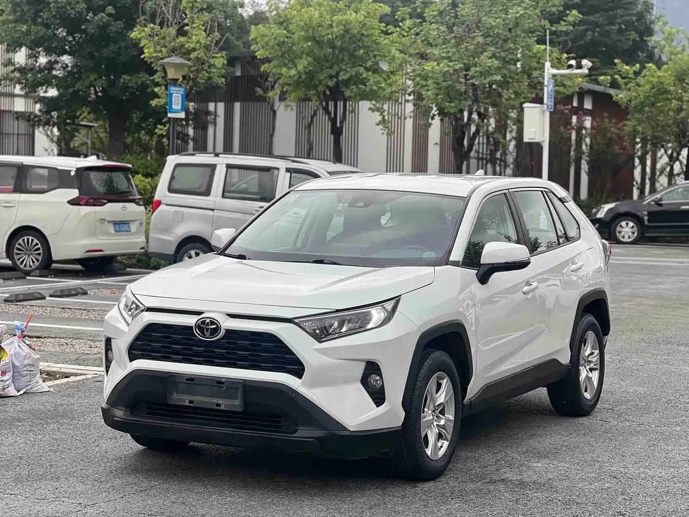 Toyota RAV4 Rongfang 2021 2.0L CVT 2WD Urban