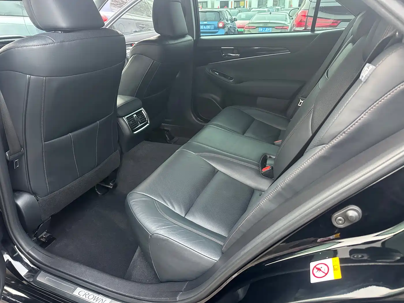 Toyota Crown 2015 2.0T Fashion фото 7