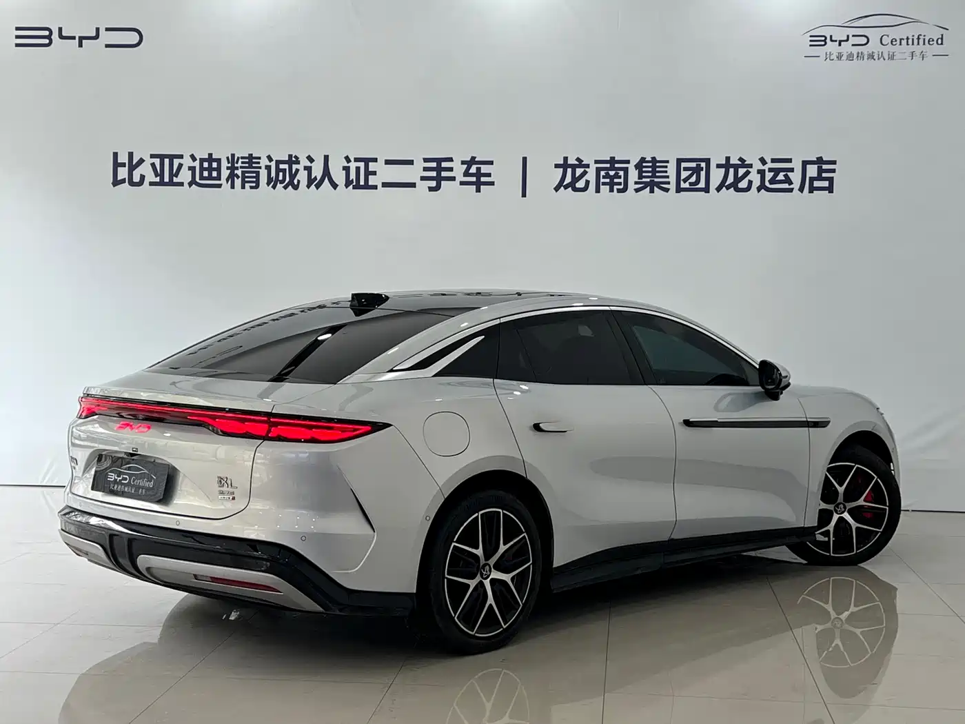 BYD Han L 2025 EV AWD LiDAR Flagship фото 13