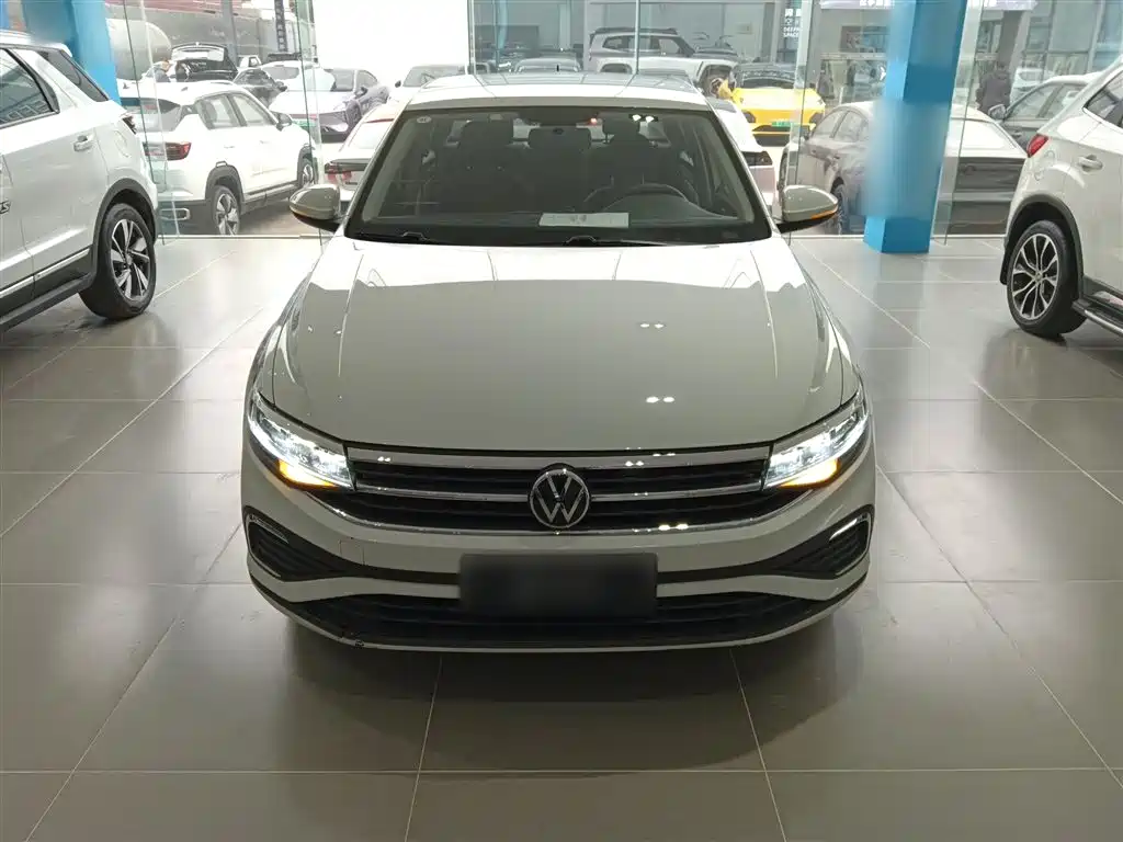 Volkswagen Bora 2024 200TSI DSG Smooth Ride Edition фото 3